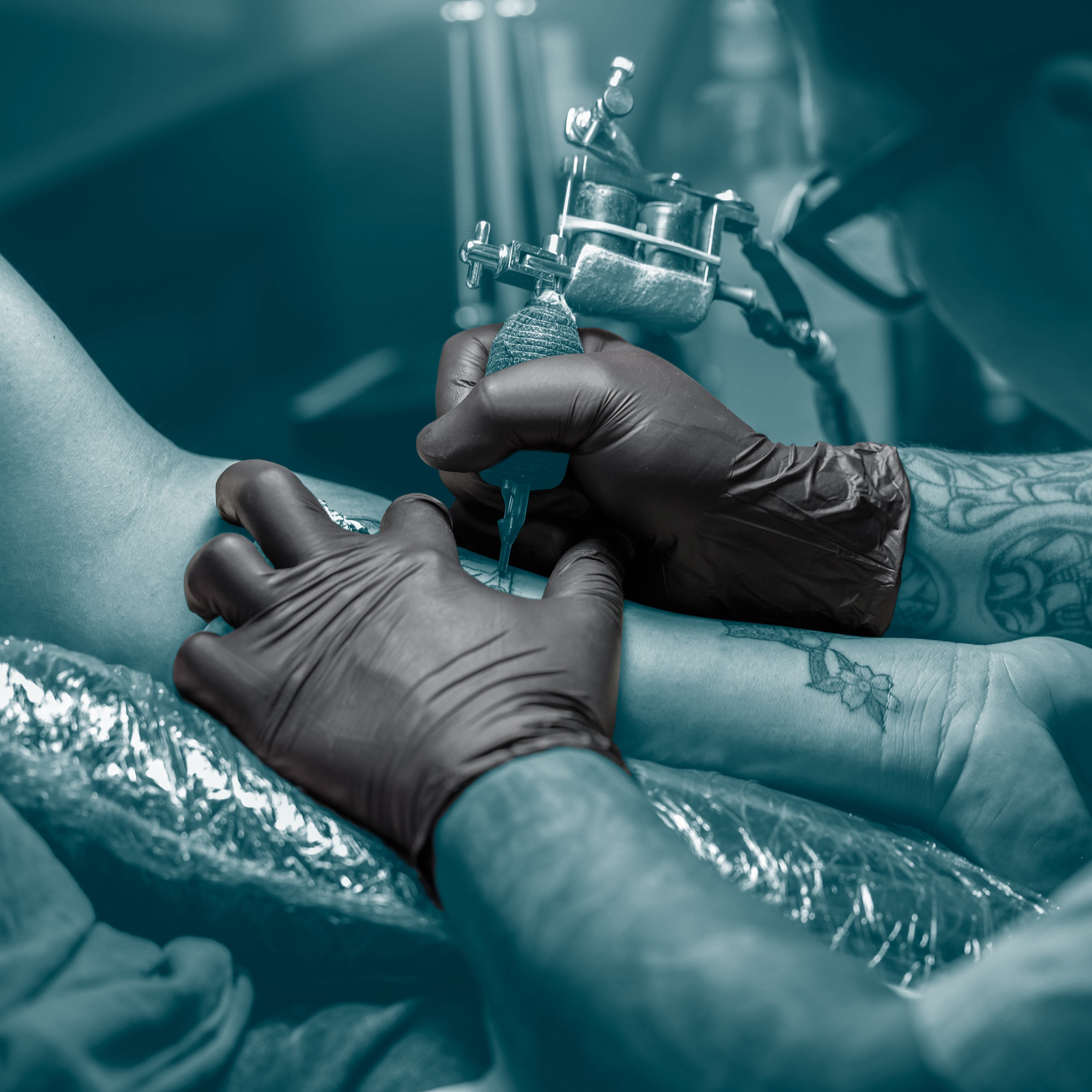 Unigloves Black Pearl Latex Gloves — Powder-Free Tattoo Gloves